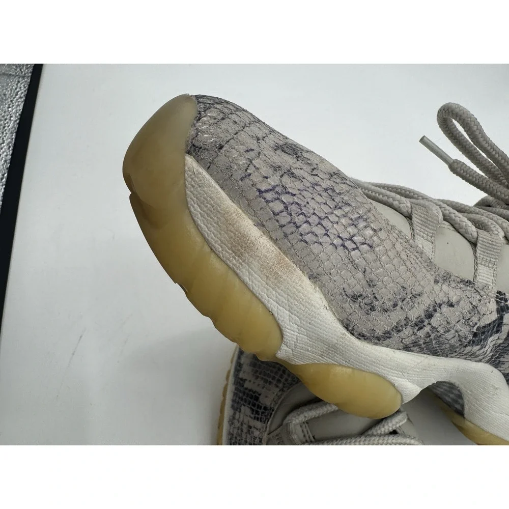 Air Jordan 11 Low Snakeskin Light Bone Retro Mens Size 12 Sneakers CD6846-002